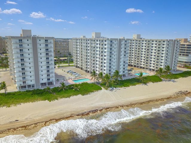 3221 S Ocean Boulevard 704, Highland Beach, FL 33487