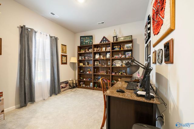 25251 Evanford Drive, Athens, AL 35613