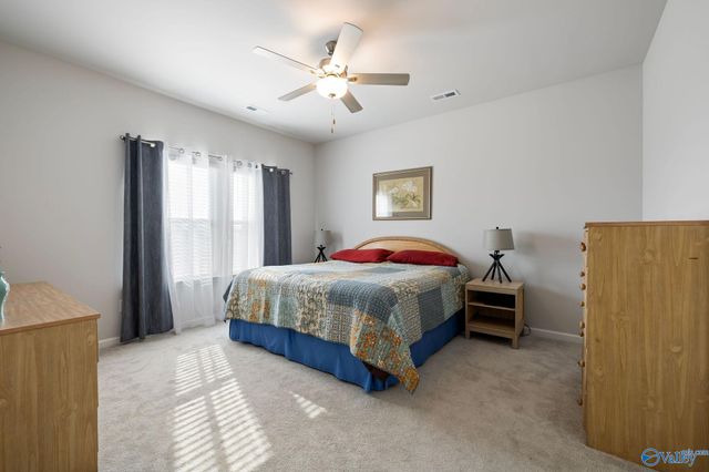 25251 Evanford Drive, Athens, AL 35613