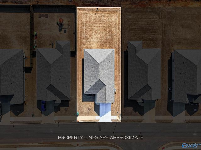 25251 Evanford Drive, Athens, AL 35613