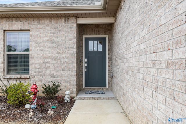 25251 Evanford Drive, Athens, AL 35613