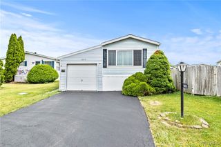 1200 Maplewood, Lockport Town, NY 14094