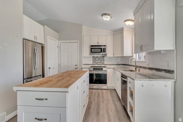 1419 W MISTY HOLLOW WAY, West Jordan, UT 84084