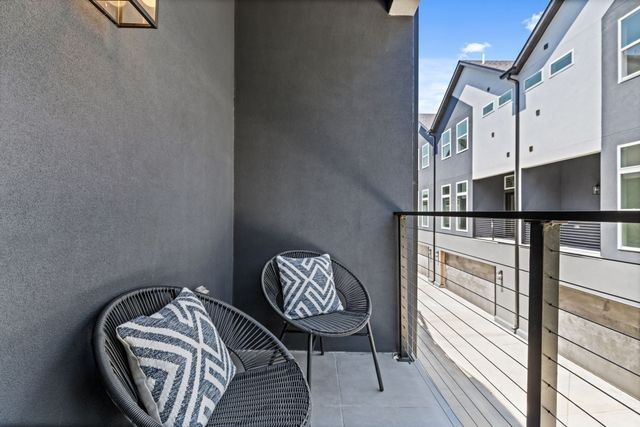 4709 Virginia Avenue 2, Dallas, TX 75204
