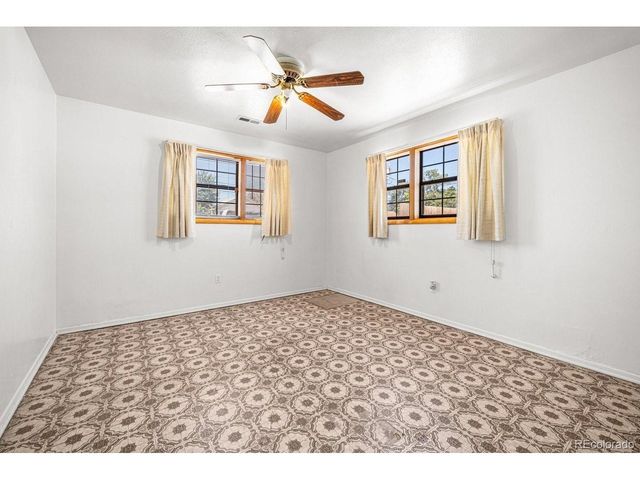 1711 Henry Ave, Pueblo, CO 81005