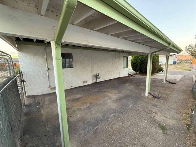 1711 Henry Ave, Pueblo, CO 81005