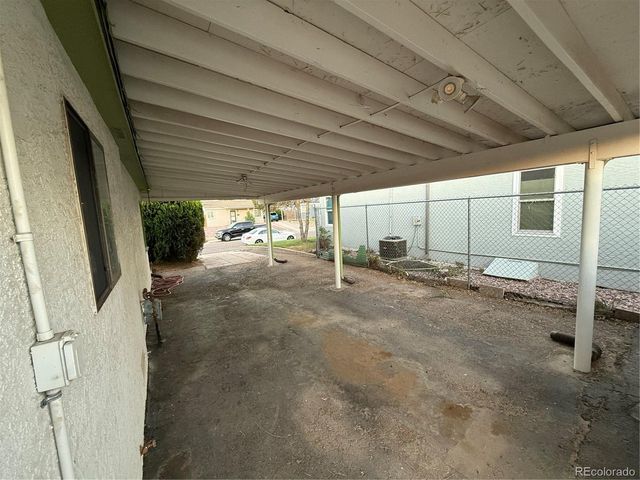 1711 Henry Ave, Pueblo, CO 81005