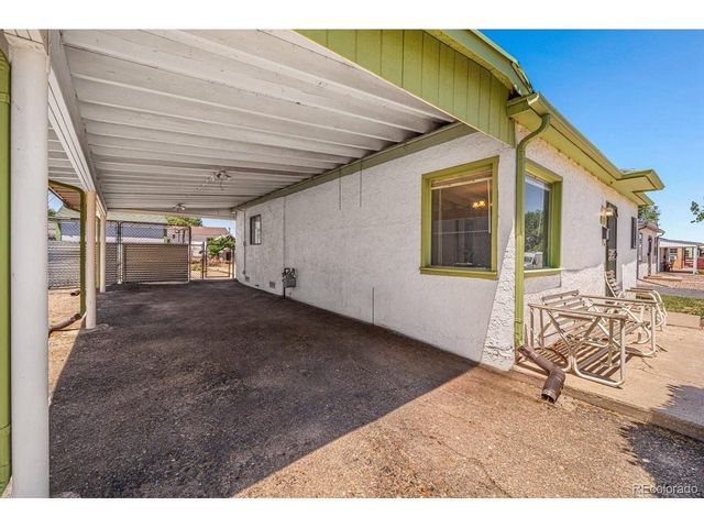 1711 Henry Ave, Pueblo, CO 81005