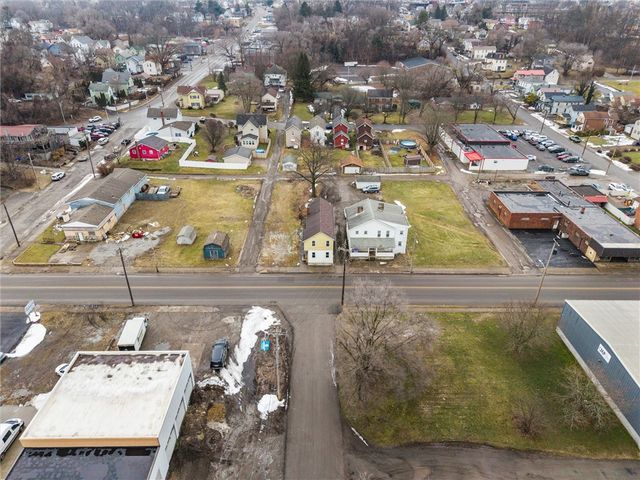 725 S Mill St, New Castle, PA 16101