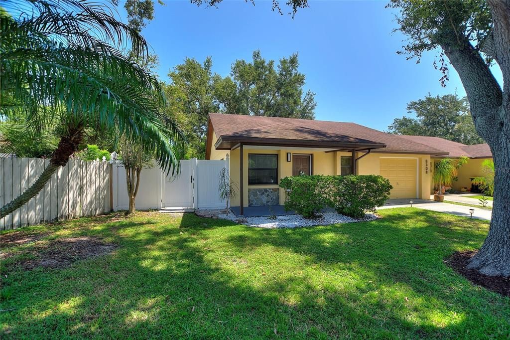 6308 HIGHLAND GARDENS COURT, Lakeland, FL 33813
