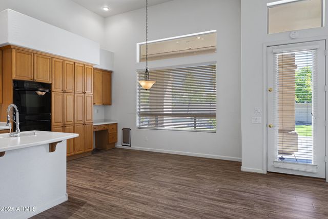 7651 S MYRTLE Avenue, Tempe, AZ 85284