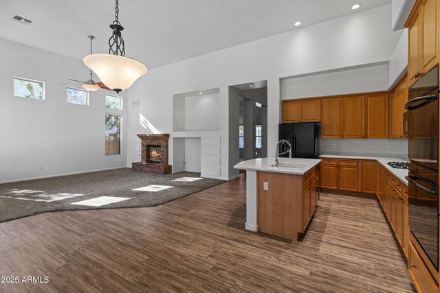 7651 S MYRTLE Avenue, Tempe, AZ 85284