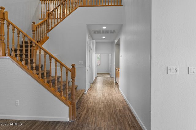 7651 S MYRTLE Avenue, Tempe, AZ 85284