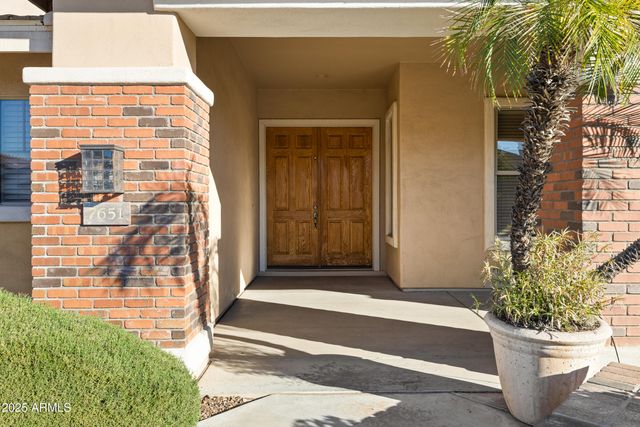 7651 S MYRTLE Avenue, Tempe, AZ 85284