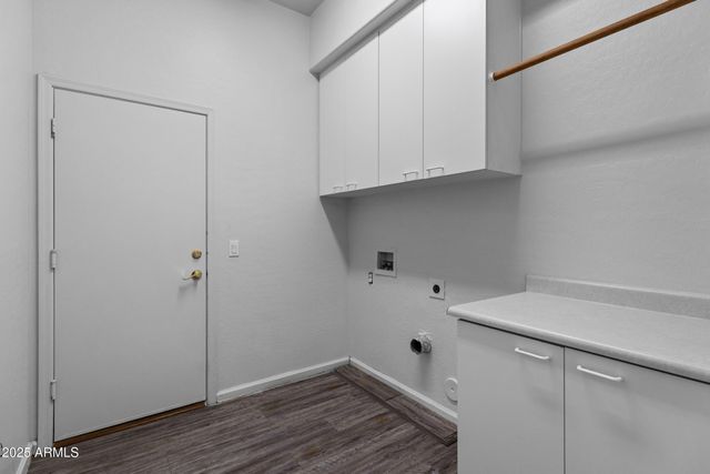 7651 S MYRTLE Avenue, Tempe, AZ 85284