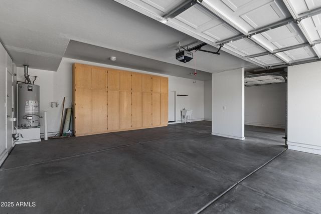 7651 S MYRTLE Avenue, Tempe, AZ 85284