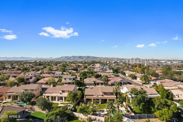 7651 S MYRTLE Avenue, Tempe, AZ 85284