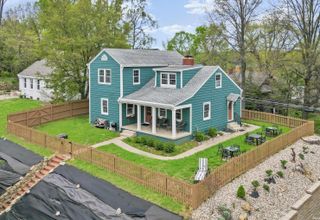 110 Monroe Street, Newburgh, IN 47630