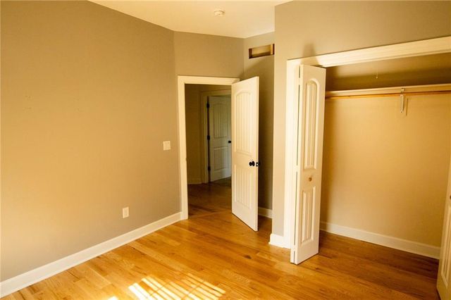 3804 Kingston Court, St Joseph, MO 64506