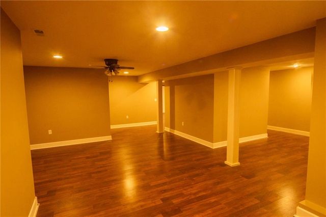 3804 Kingston Court, St Joseph, MO 64506