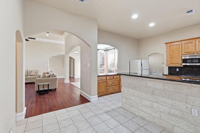 632 Wyndham Circle, Keller, TX 76248