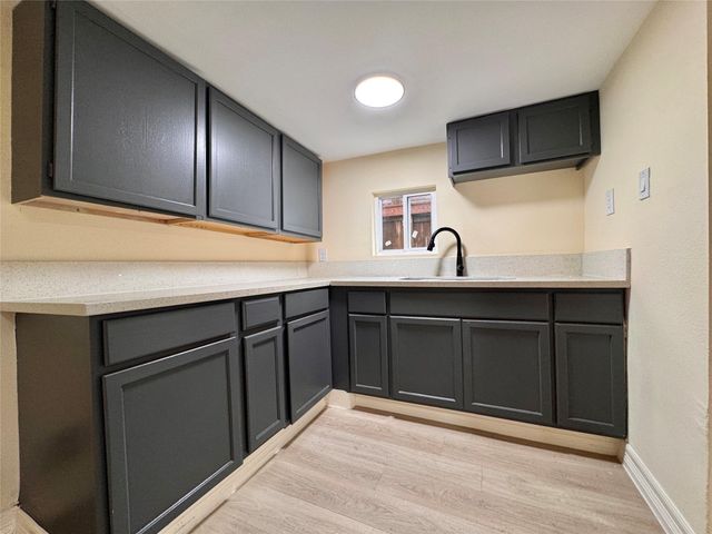 27 Norwood Street, Houston, TX 77011