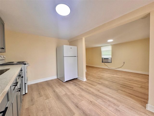 27 Norwood Street, Houston, TX 77011