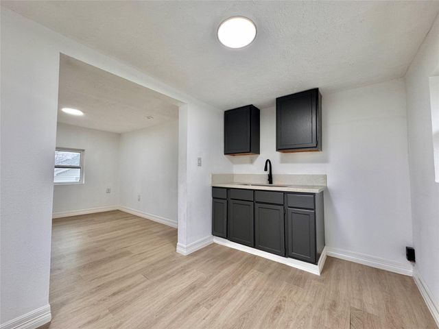 27 Norwood Street, Houston, TX 77011