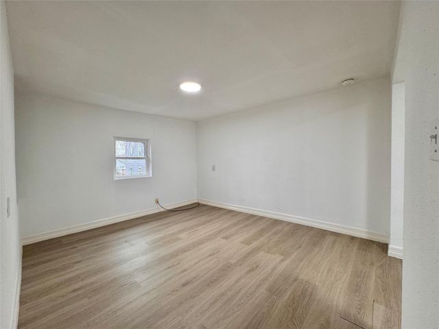 27 Norwood Street, Houston, TX 77011