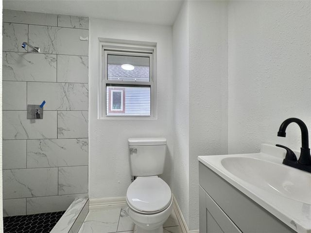 27 Norwood Street, Houston, TX 77011