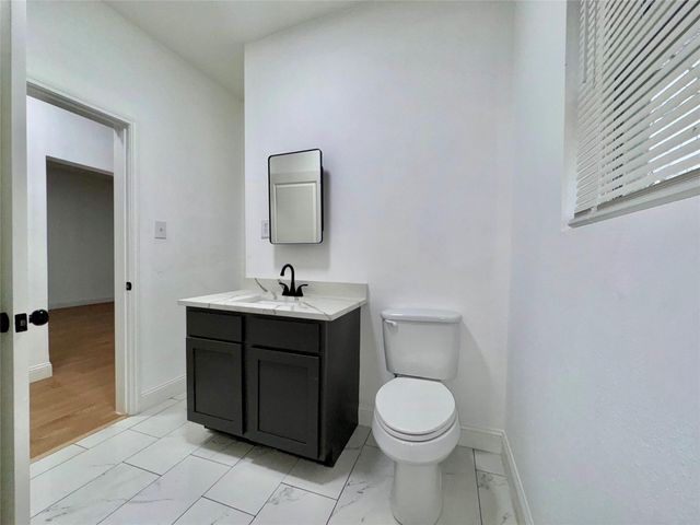 27 Norwood Street, Houston, TX 77011