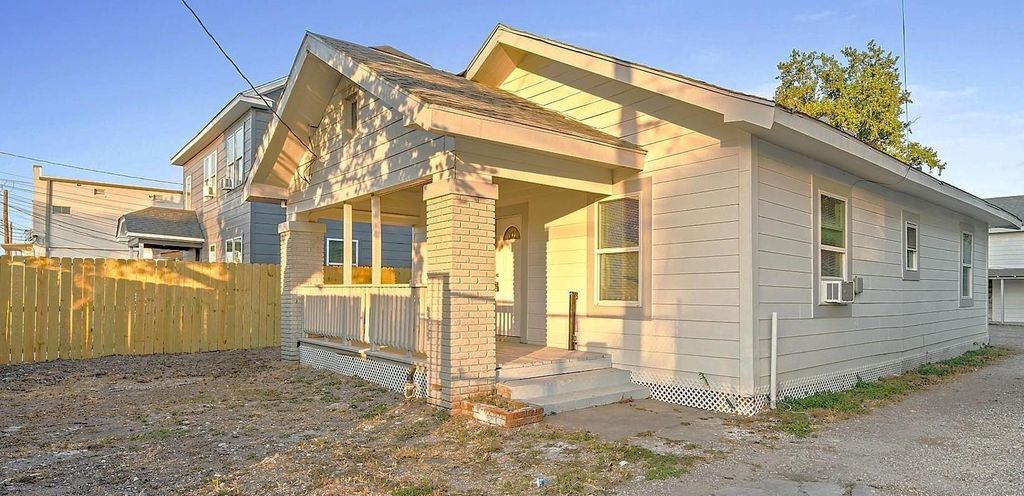 27 Norwood Street, Houston, TX 77011