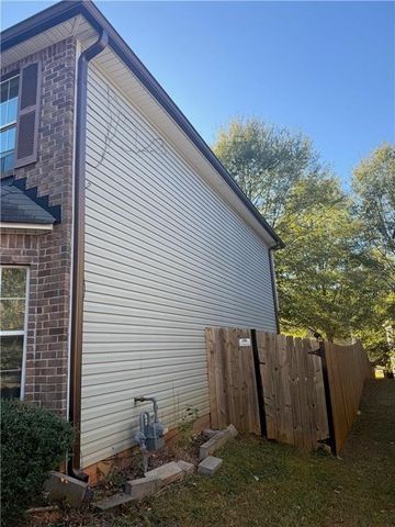 1554 Gunstock Court, Hampton, GA 30228