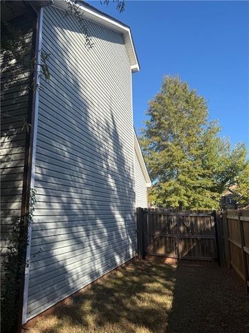 1554 Gunstock Court, Hampton, GA 30228