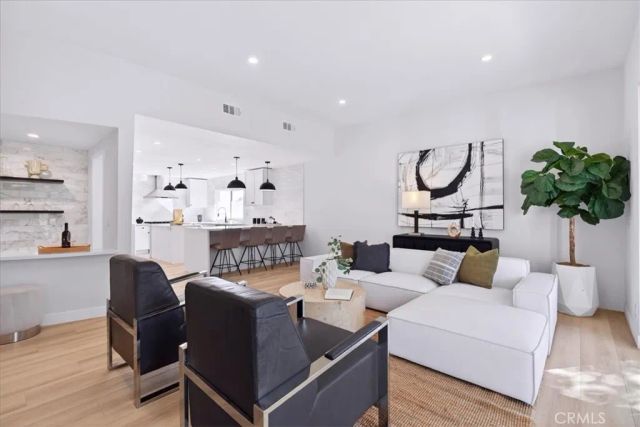 9847 Bothwell Road, Northridge, CA 91324