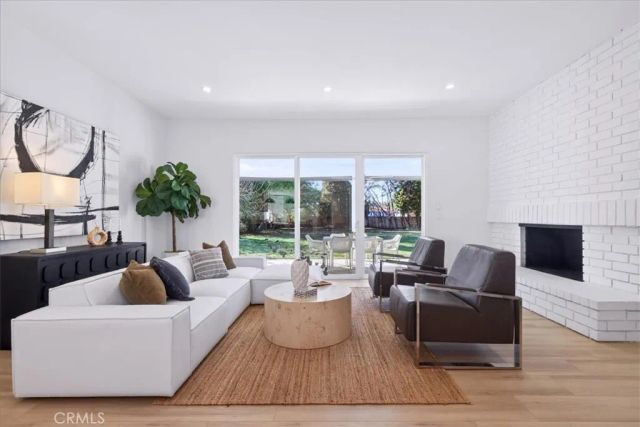 9847 Bothwell Road, Northridge, CA 91324