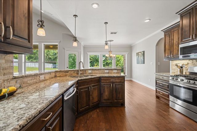 19623 Dove Ridge Drive, Lindale, TX 75771