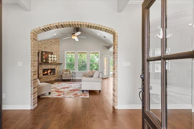 19623 Dove Ridge Drive, Lindale, TX 75771