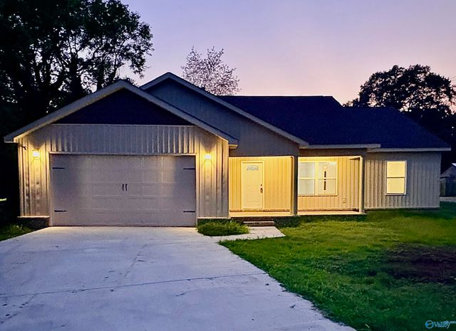 401 SW 11th Avenue, Decatur, AL 35601