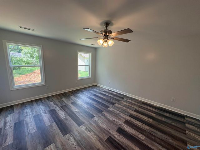 401 SW 11th Avenue, Decatur, AL 35601