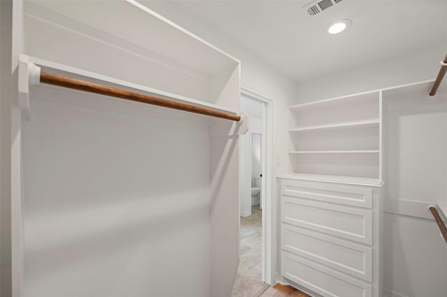 10642 Mayfield Road, Houston, TX 77043