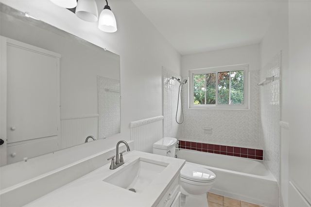 10642 Mayfield Road, Houston, TX 77043