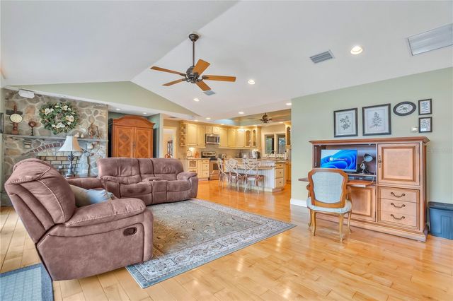 11450 FANGORN ROAD, Orlando, FL 32825