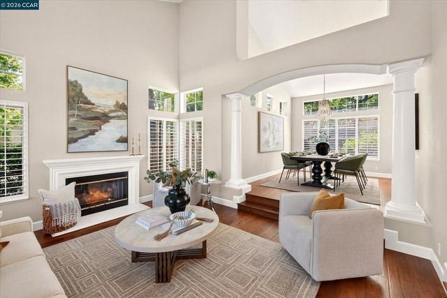 81 Monza Ct, Danville, CA 94526