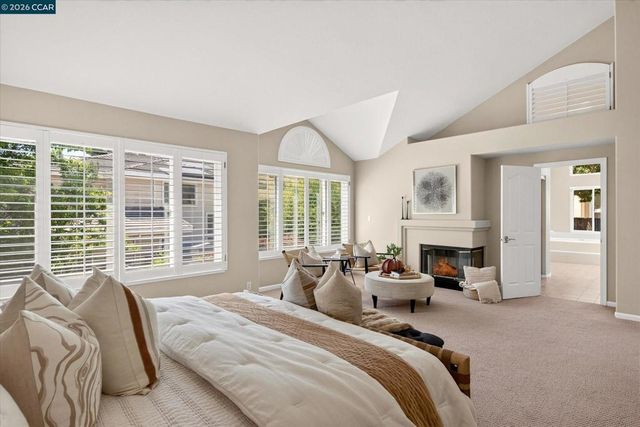 81 Monza Ct, Danville, CA 94526