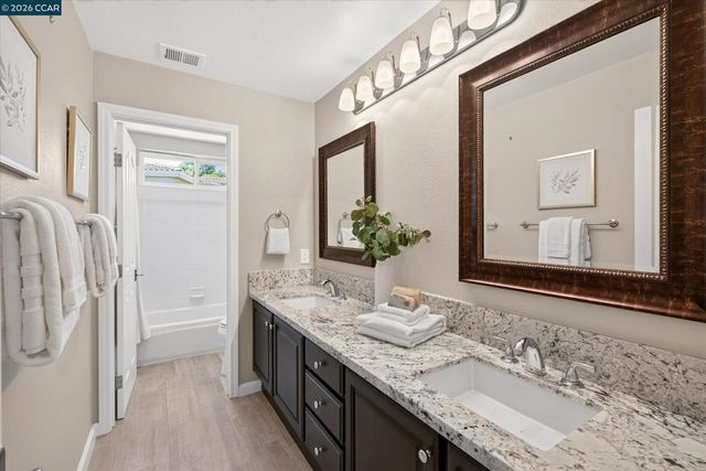 81 Monza Ct, Danville, CA 94526