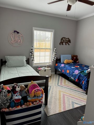 419 Pembrooke Circle, Hartselle, AL 35640