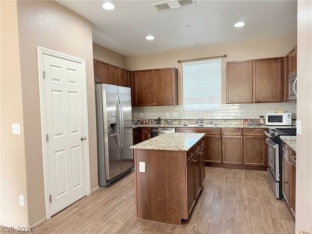 5179 Silica Chalk Avenue, Las Vegas, NV 89115