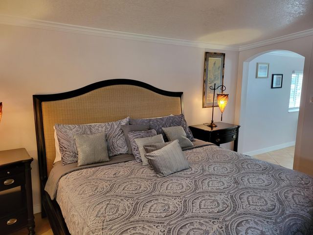 3124 NE Skyline Drive A, Jensen Beach, FL 34957