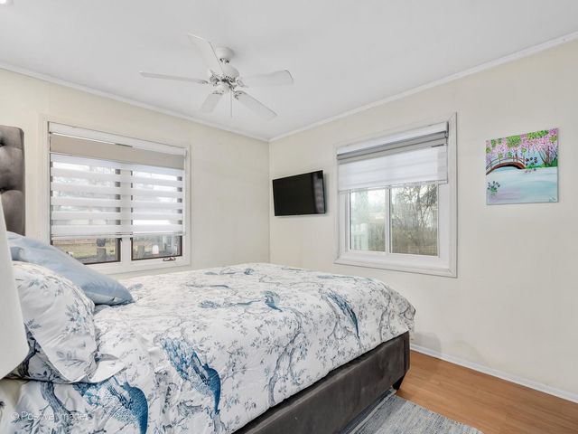 5549 Laurel Avenue, La Grange Highlands, IL 60525